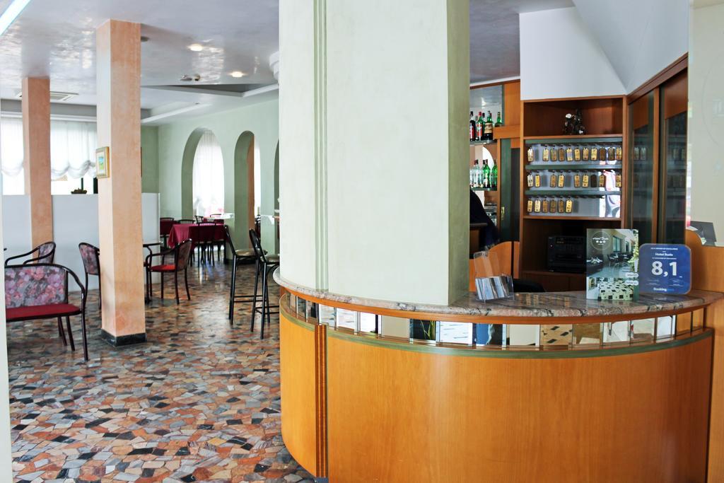 Hotel Buda Bellaria-Igea Marina Exterior foto